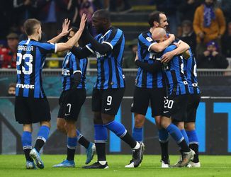 Coppa Italia: Neapol, Inter aj Lazio bez problémov postúpili