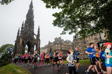 Pre koronavírus odložili májový maratón v Edinburghu