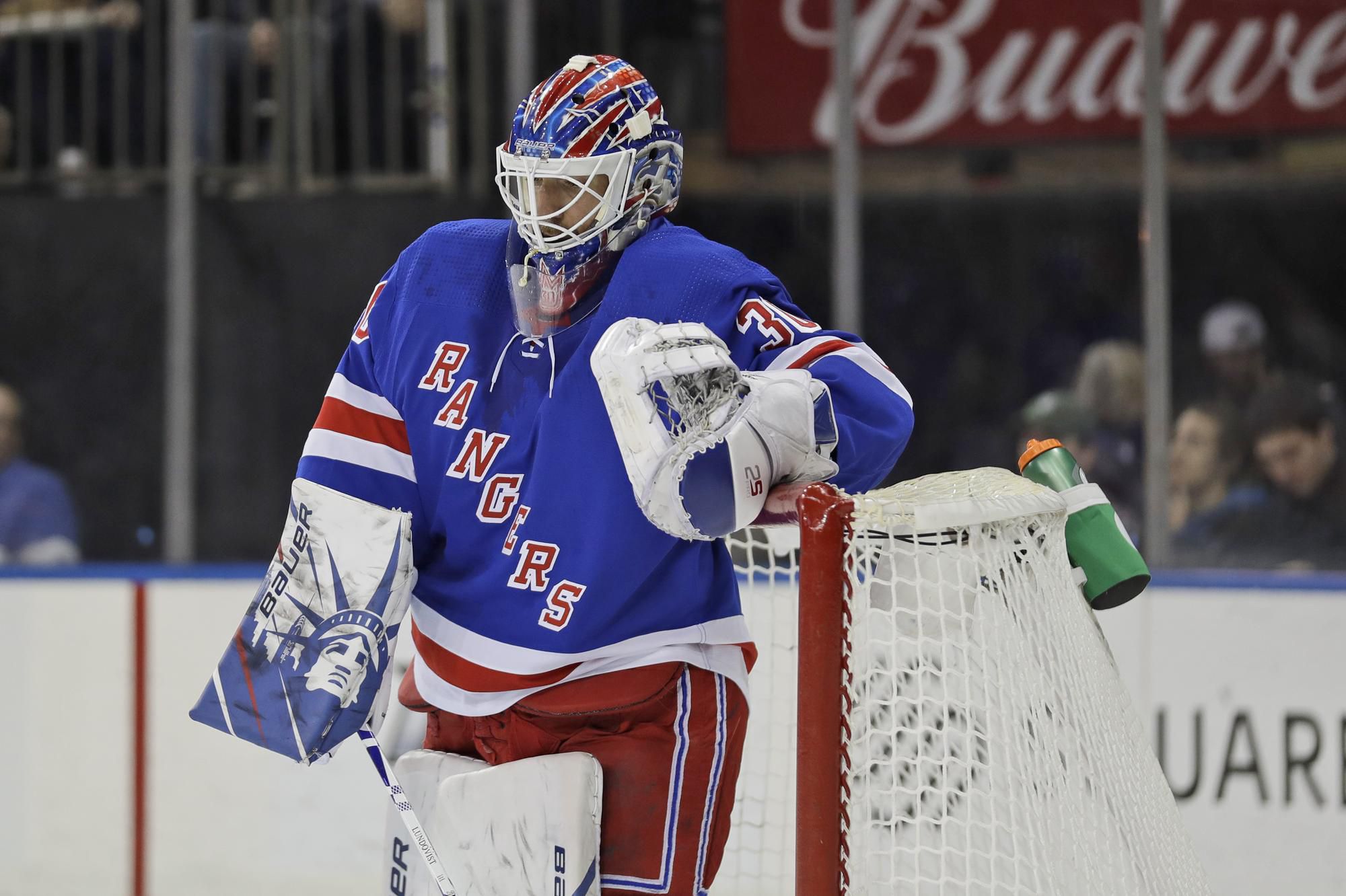 Henrik Lundqvist v bránke New Yorku Rangers.