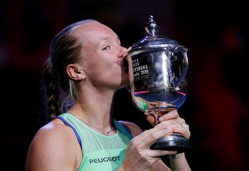 WTA Petrohtrad: Bertensová vo finále zdolala Rybakinovú a teší sa zo zisku titulu