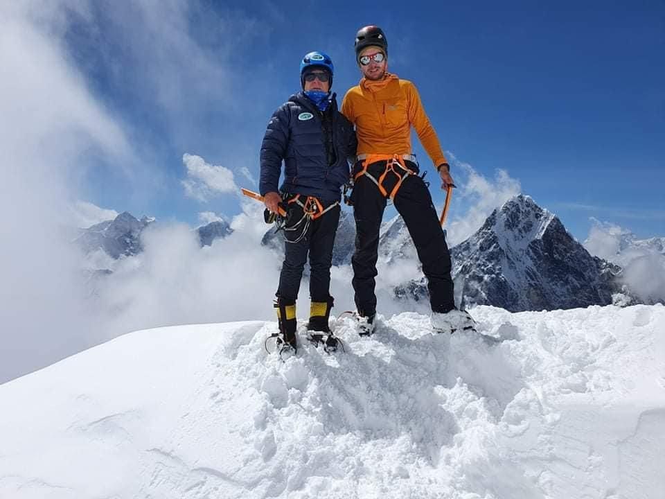 Peter Hámor a Michal Sabovčík na vrchole Lobuche