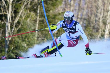 SP: Zenhäusern je prekvapivý líder prvého kola slalomu v Záhrebe, Žampa nedokončil