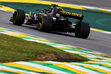 Motorový expert v F1: Renault je pred Mercedesom, ale za Ferrari