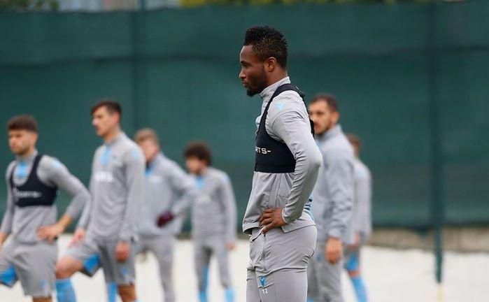 John Obi Mikel na tréningu Trabzonsporu