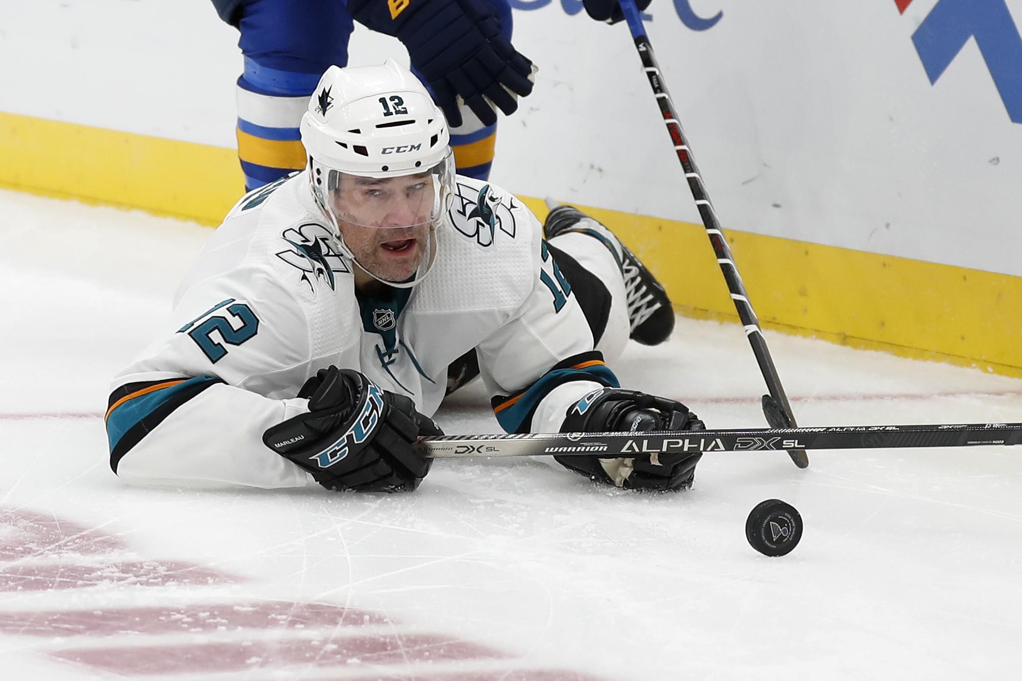 Patrick Marleau v drese San José Sharks.