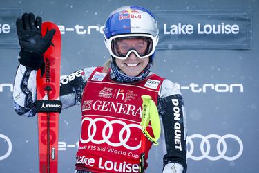 Ester Ledecká absolvuje december na lyžiach, v januári „presedlá” na snoubord