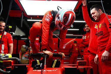 Ferrari má problém: Tímy sú „šokované“ postupom FIA a hrozia súdom