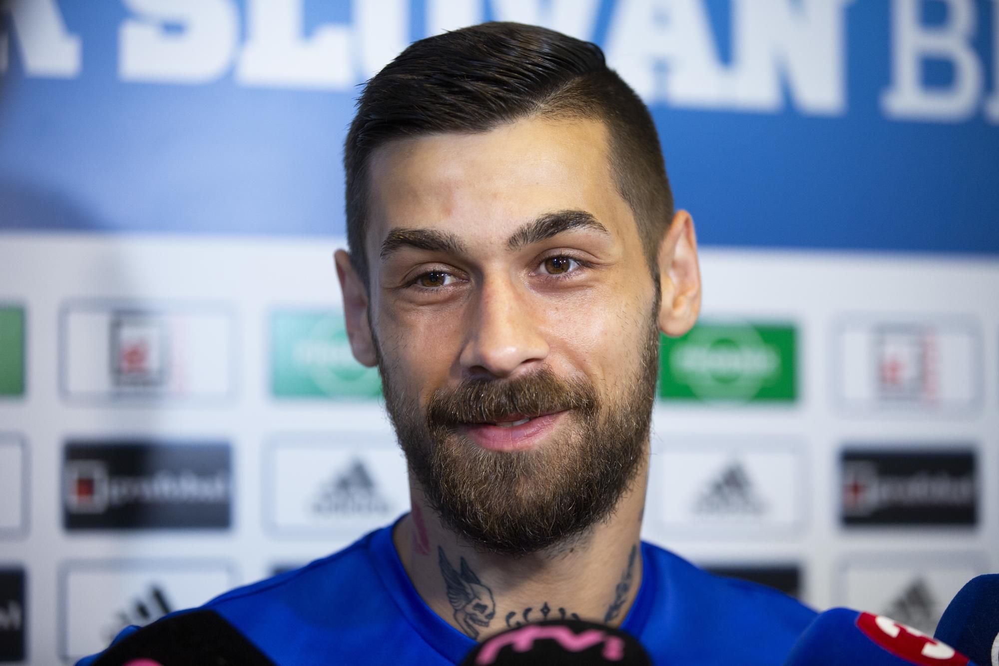 Erik Daniel počas brífingu ŠK Slovan Bratislava.