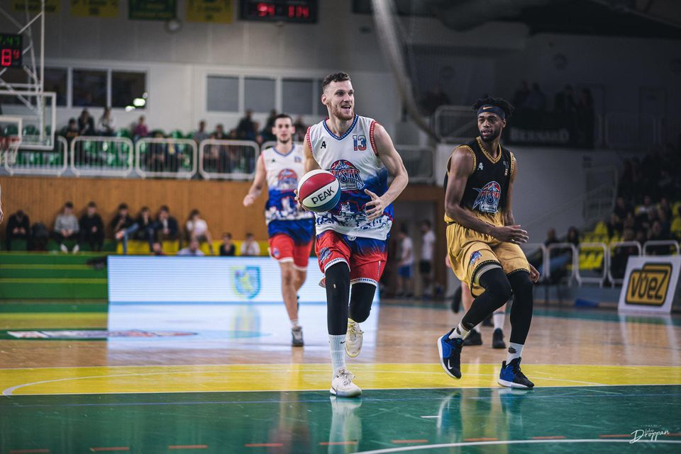Zápasu hviezd Slovenskej basketbalovej ligy.