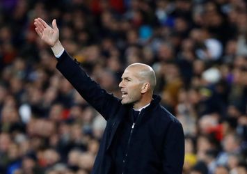 Nahnevaný Zidane nechce pod stromček útočníka