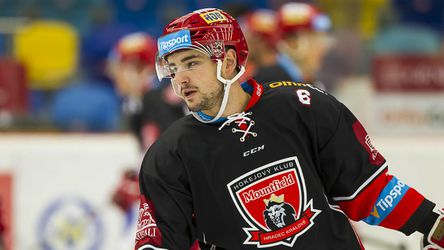 Premiérové finále hokejovej Ligy majstrov v Česku, z víťazstva sa môže tešiť aj jeden Slovák