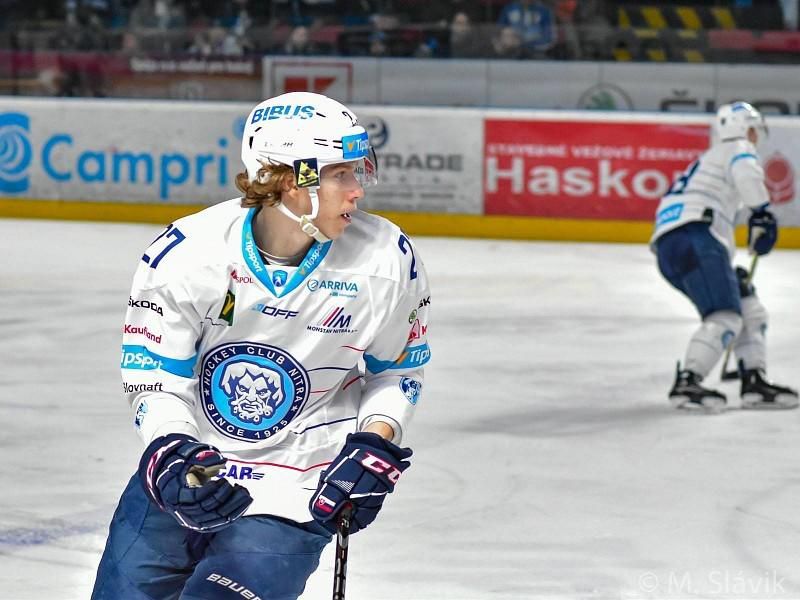 Mladý slovenský hokejový útočník Andrej Kollár.