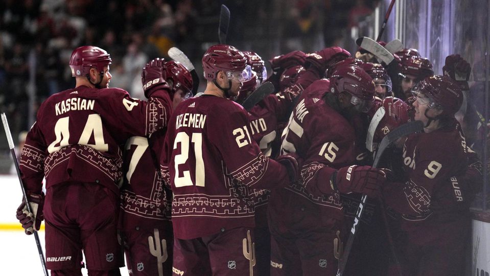 Miloš Kelemen, Arizona Coyotes