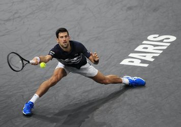 ATP Paríž: Djokovič sa stretne vo finále so Šapovalovom, Nadal nenastúpil na semifinálový duel