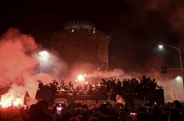 Čakáme vás v hrobke, vy prašivci, odkazujú fanúšikovia PAOK Solún slovanistom