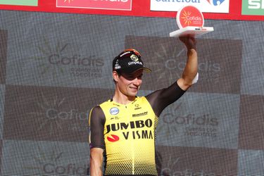 Vuelta: Víťazom 15. etapy Kuss, v červenom suverénne Roglič