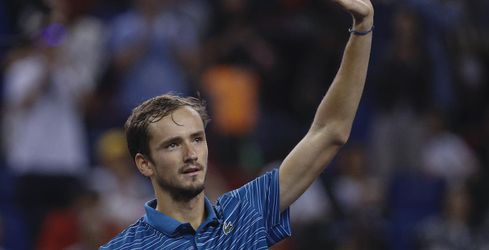 ATP Šanghaj: Medvedev v šiestom finále po sebe vyzve Zvereva