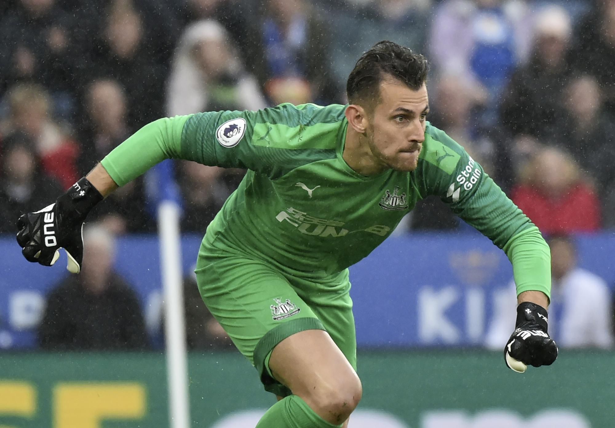 Martin Dúbravka v drese Newcastlu United.