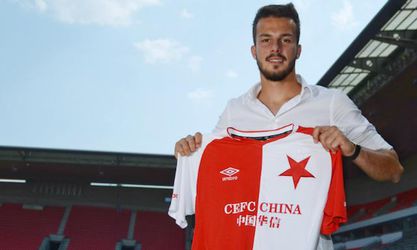Slavia Praha nahlásila súpisku na Ligu majstrov, absentuje Jakub Hromada