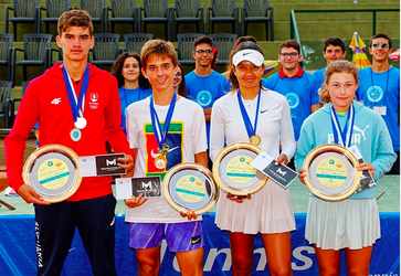 Peter Naď vyhral turnaj Masters juniorov, Privara a Daubnerová pridali 3.miesta