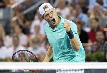ATP Čcheng-tu: Shapovalov postúpil do semifinále, Dimitrov končí