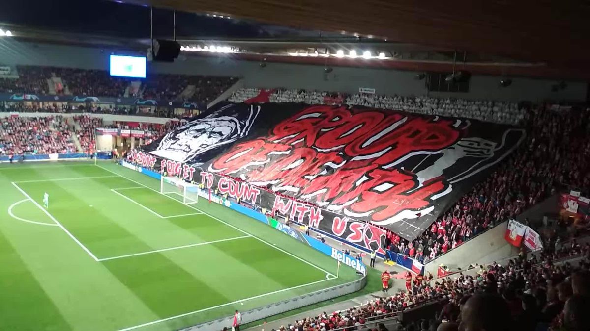 VIDEO Pozrite si choreo fanúšikov Slavie Praha | Šport.sk