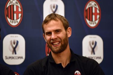 AC Miláno rozviazalo zmluvu s Ivanom Striničom