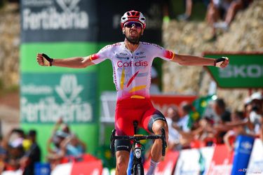 Vuelta: Jesús Herrada prvý na vrchole Ares del Maestrat, novým lídrom Dylan Teuns