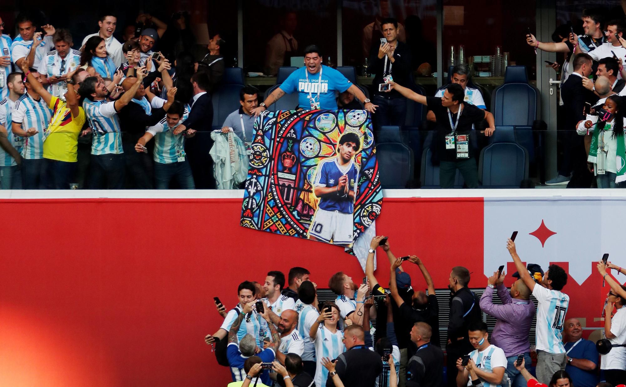 Diego Maradona mal počas zápasu Argentíny s Nigériou nízky tlak.