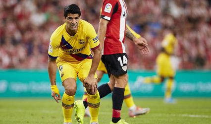 FC Barcelona má problém, po Messim sa im zranil aj Suárez. Hrozí mu dlhšia puza