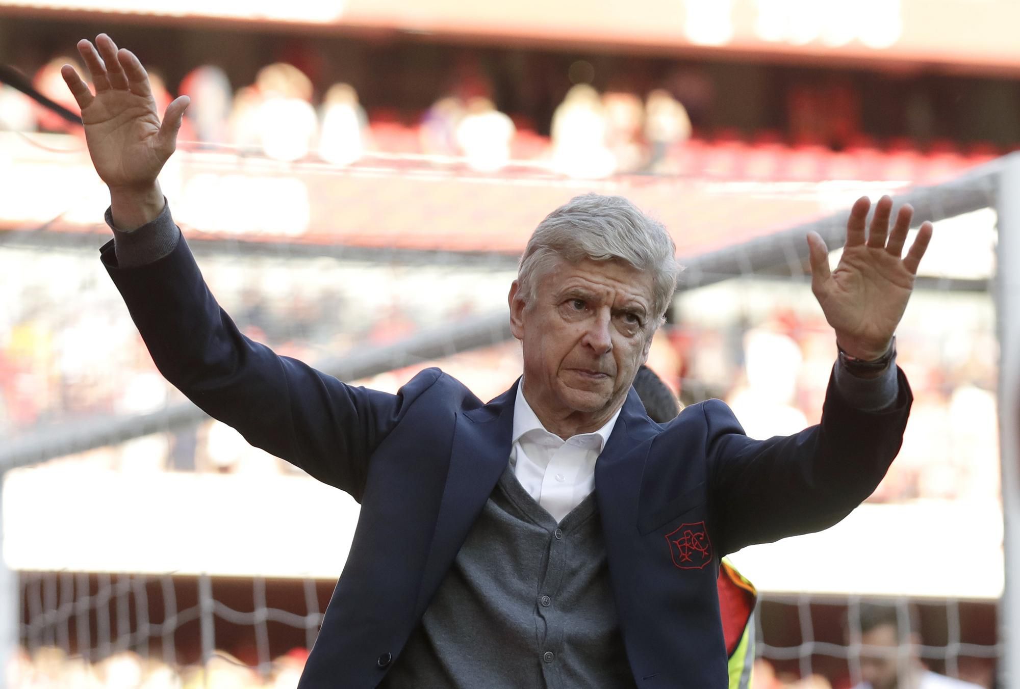 Bývalý dlhoročný kouč londýnskeho Arsenalu Arséne Wenger.