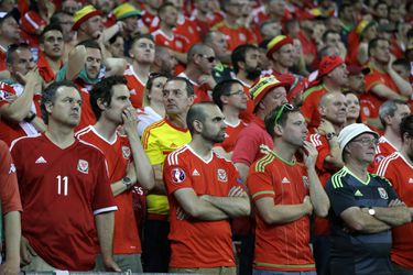 Fanúšik Walesu kritizuje nespravodlivosť pravidla o školákoch na futbale: Je to smiešne