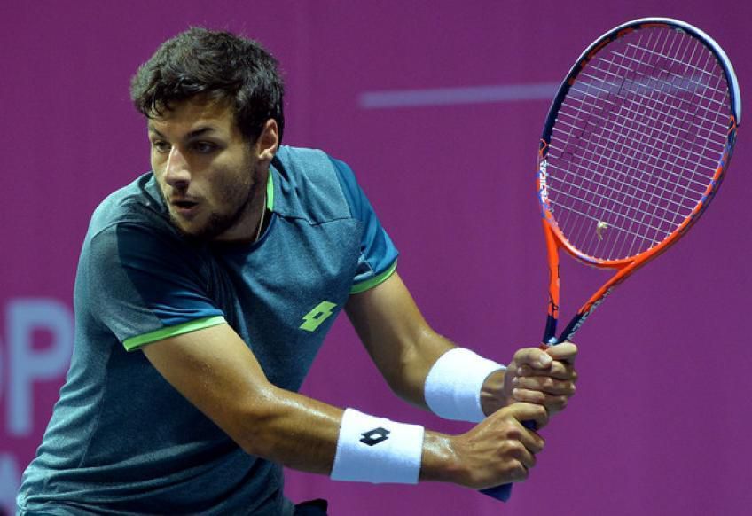 V Paríži prekvapil veľkými skalpmi, teraz končí: Nie som ochotný prinášať obety elitného tenistu