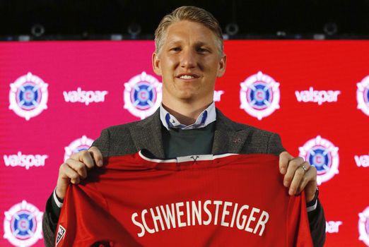 Bastian Schweinsteiger bude pôsobiť ako analytik v televízii ARD
