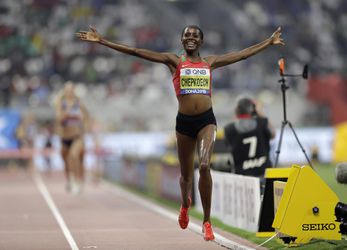 MS: Chepkoechová suverénne vyhrala stípl v rekorde šampionátu, zlato na 800 m prekvapujúco do Ugandy