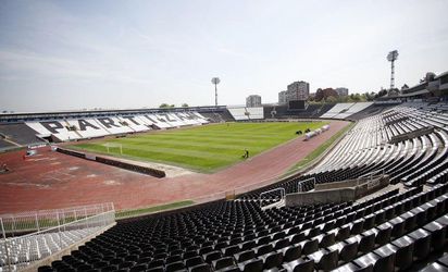 UEFA zatvorila štadión Partizana Belehrad za rasistické prejavy fanúšikov