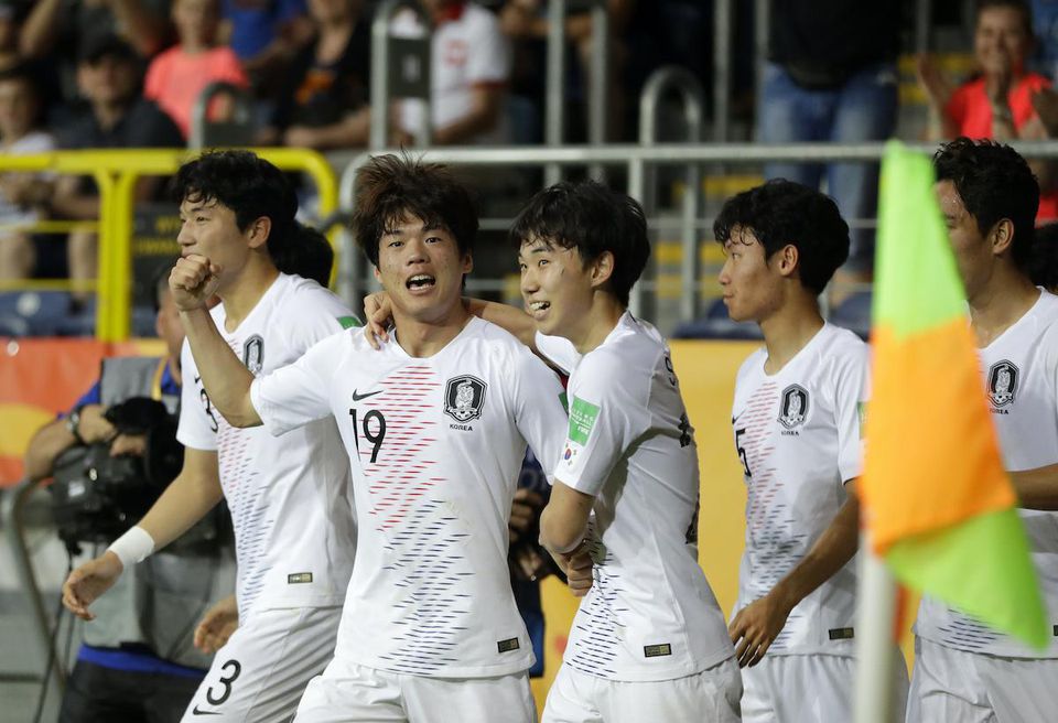Juhokórejskí hráči.