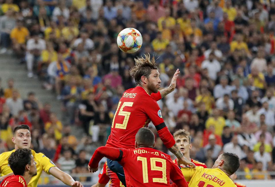 Sergio Ramos v zápase Španielska proti Rumunsku