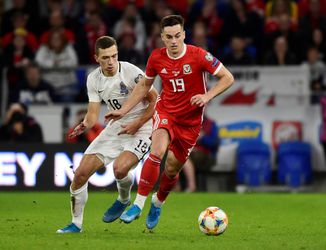 Walesu môže proti Slovensku chýbať dôležitý hráč. Lawrence šoféroval opitý a čaká ho súd