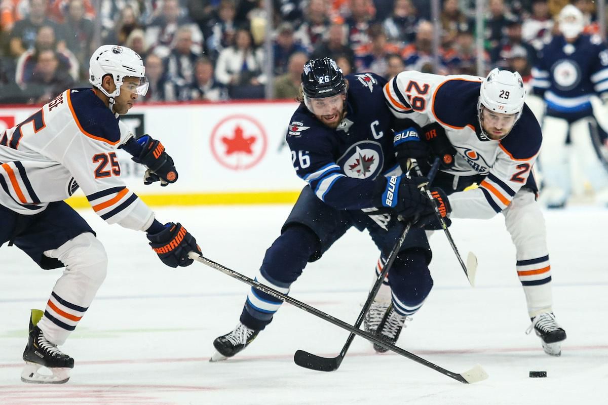 Edmonton Oilers - Winnipeg Jets.