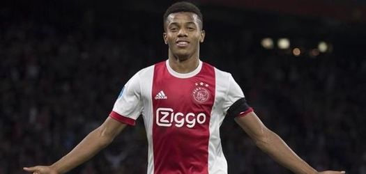 Obrovská strata pre Ajax Amsterdam, kľúčový hráč bude chýbať až do zimnej prestávky