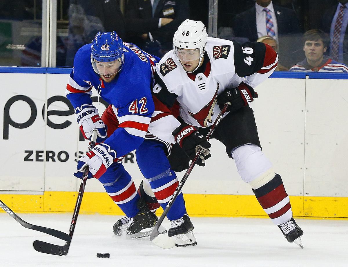 Arizona Coyotes - New York Rangers.