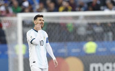 Messi sa po treste vracia do reprezentácie, Scaloni povolal aj Agüera