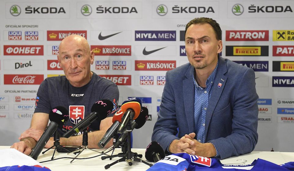 Craig Ramsay a Miroslav Šatan počas tlačovky na MS v Košiciach.