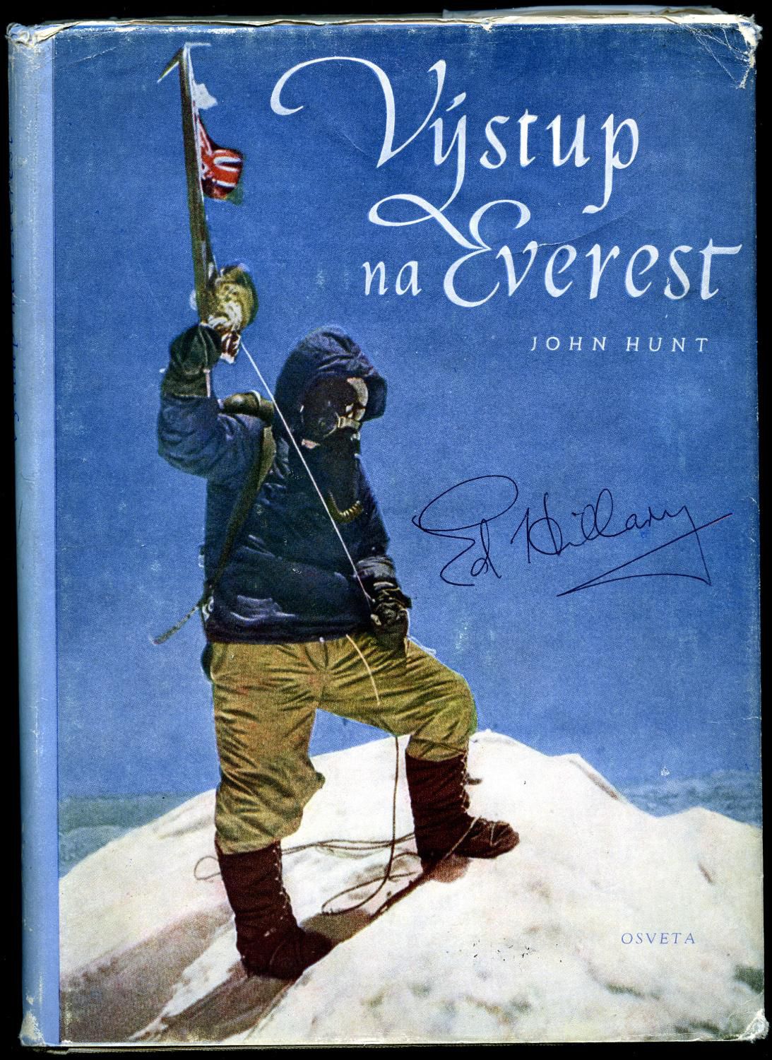 Na prebale knihy od vedúceho výpravy Johna Hunta je Tenzing na vrchole Everestu. Autor fotografie nám ju podpísal počas návštevy Slovenska v októbri 1994. 