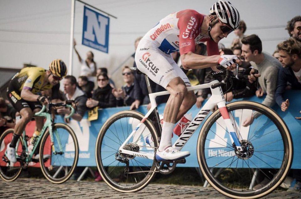 Holandský cyklista Mathieu van der Poel.