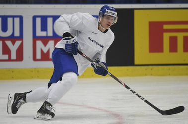 Adam Liška ostáva v KHL, doplní ofenzívu Čerepovca