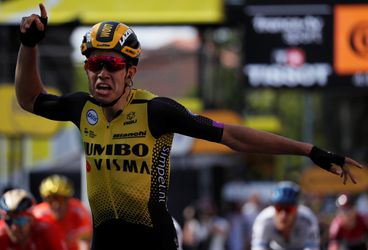 Tour de France: Mohli to spraviť bezpečnejšie, hovorí Van Aert po páde
