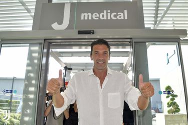 FOTO + Legenda sa vracia, Buffon v Turíne podpísal ročnú zmluvu