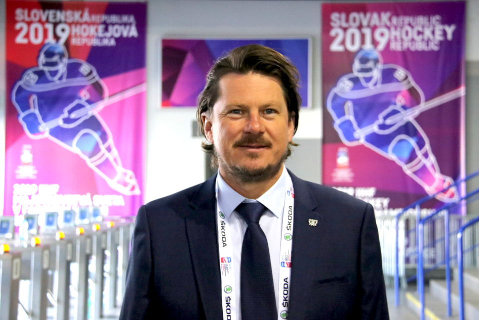 Bývalý český reprezentant, trojnásobný majster sveta a olympijský víťaz Martin Procházka v dejisku MS v hokeji 2019, v Košiciach.